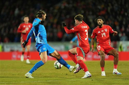 Islande contre Pays de Galles