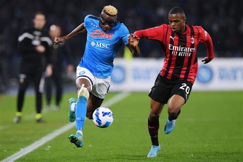 Naples contre Milan AC