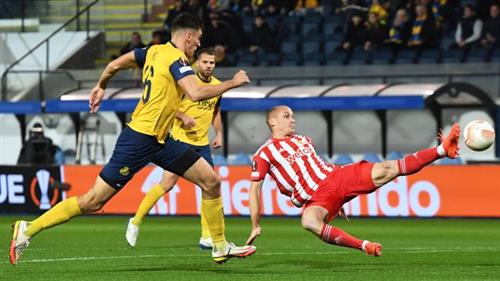 Union Berlin contre St Gilous