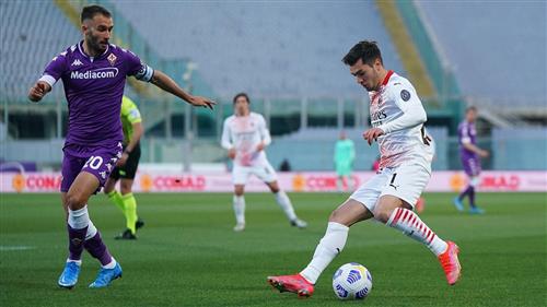 Fiorentina contre Milan AC
