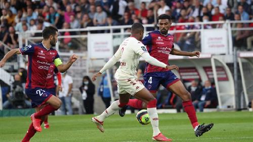 Clermont contre Monaco