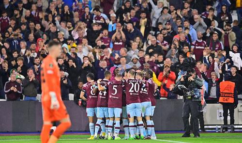 FCSB contre West Ham United