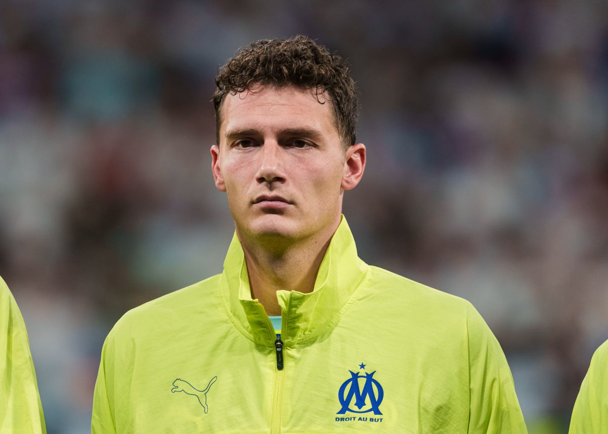 Depuis la saison 2006/07, Pavard est le premier joueur marseillais à marquer des points et à marquer des buts contre son camp lors d'un seul match de Ligue 1.