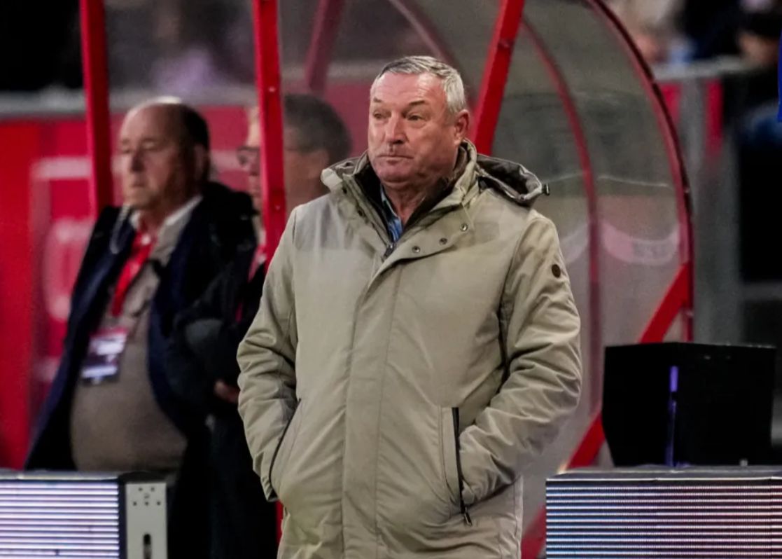 Entraîneur d'Utrecht : la défense de Porto n'a pas de angles morts et l'entraîneur adverse ne sous-estimera pas l'adversaire en raison de la différence de points