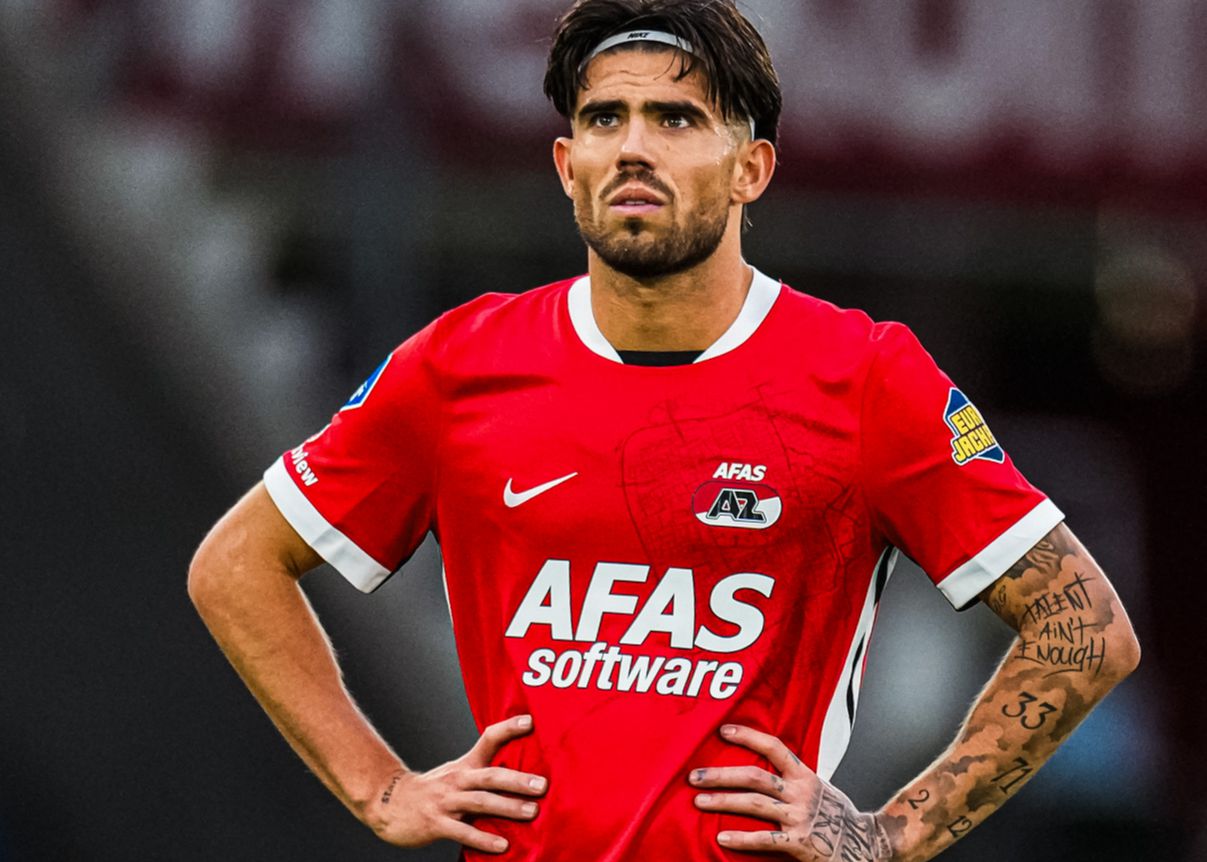 Officiel : Cassius, le noyau défensif de l'AZ Alkmaar, a subi une opération à la cheville et devrait être absent pour la saison