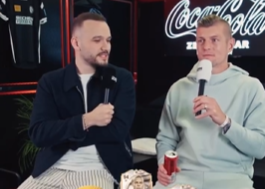 Kroos sélectionne la meilleure équipe de l'histoire : Cristiano Ronaldo, Ronaldinho, l'attaquant de Ronaldinho, le milieu offensif de Messi