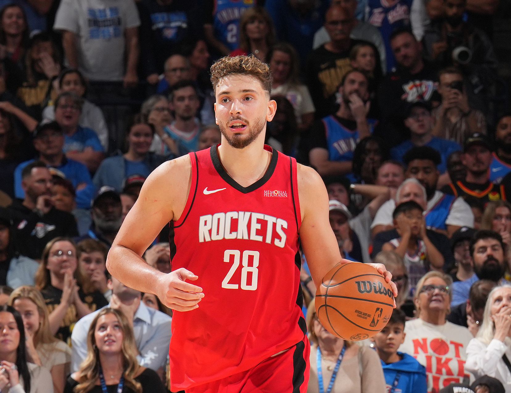 Les Rockets ont marqué plus de 70 points en première mi-temps à trois reprises au cours des 10 premiers matchs, et seulement quatre fois la saison dernière.